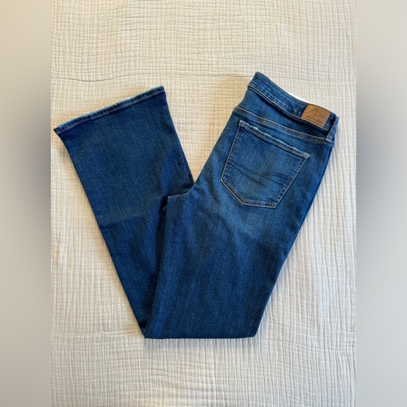 NWT - American Eagle - Stretch Kick Boot Jeans - Dark Vintage Wash - Size 12R - Picture 3 of 15